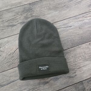 Abercrombie & Fitch Forest Green Winter Hat Unisex, Cold Weather Must Have